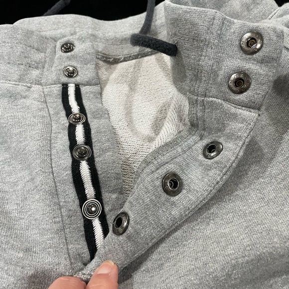 ✨EUC Nike Swoosh V442 Grey Heather Cuffed Zipper Jogger, Men’s Large - Picture 10 of 15